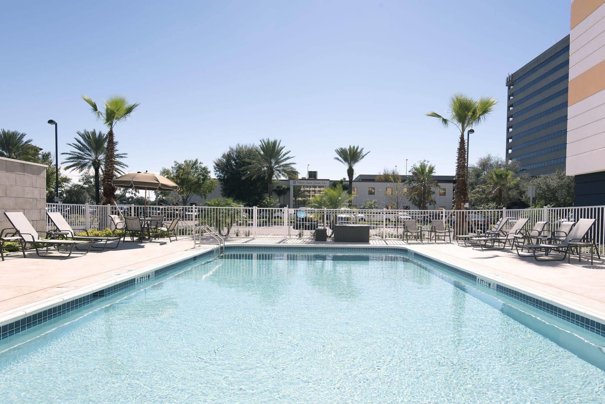 Fairfield Inn & Suites By Marriott Tampa Westshore/Airport Exterior foto
